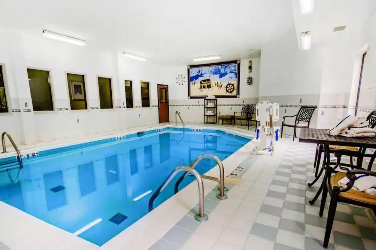 La Grange Comfort Inn & Suites מראה חיצוני תמונה