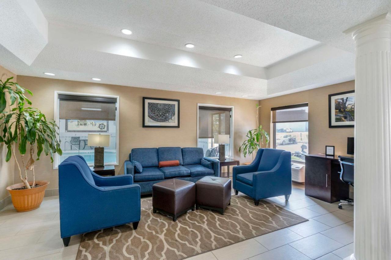 La Grange Comfort Inn & Suites מראה חיצוני תמונה