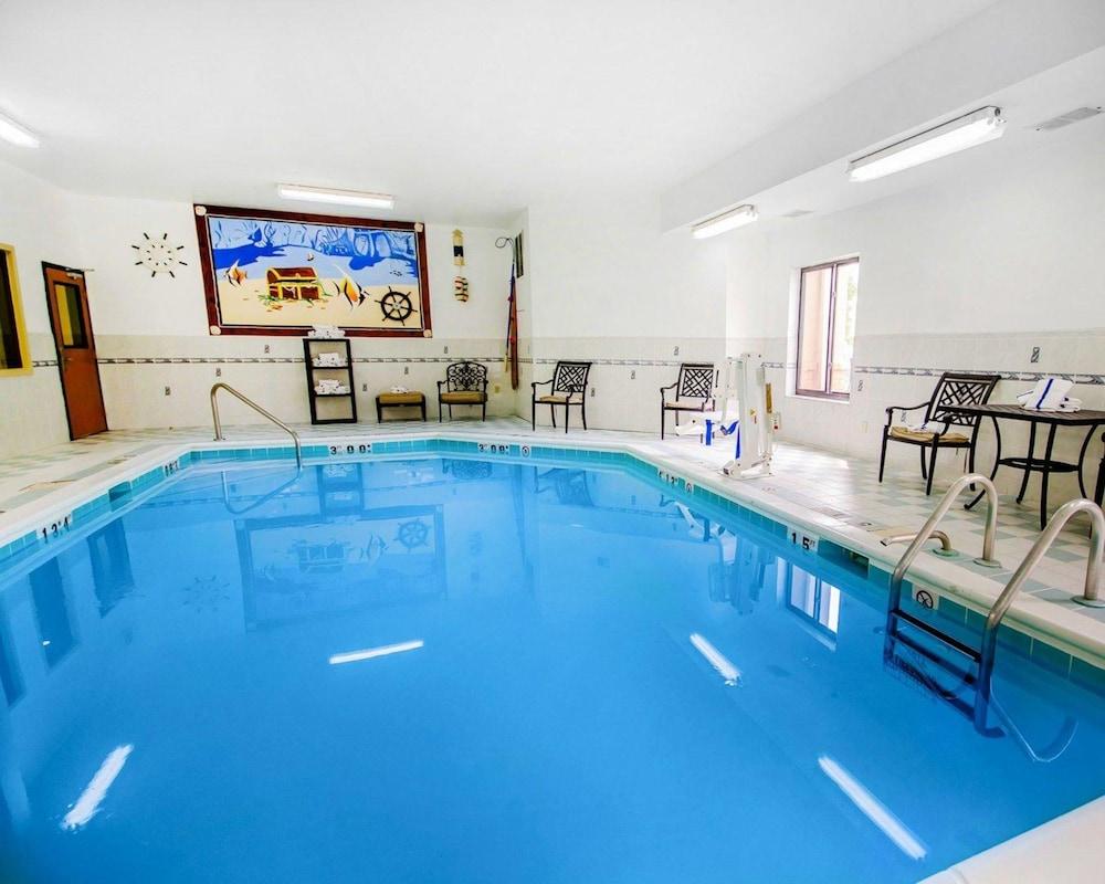 La Grange Comfort Inn & Suites מראה חיצוני תמונה