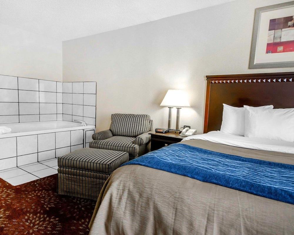 La Grange Comfort Inn & Suites מראה חיצוני תמונה