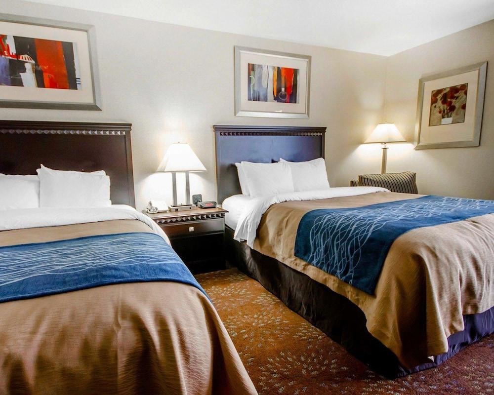 La Grange Comfort Inn & Suites מראה חיצוני תמונה