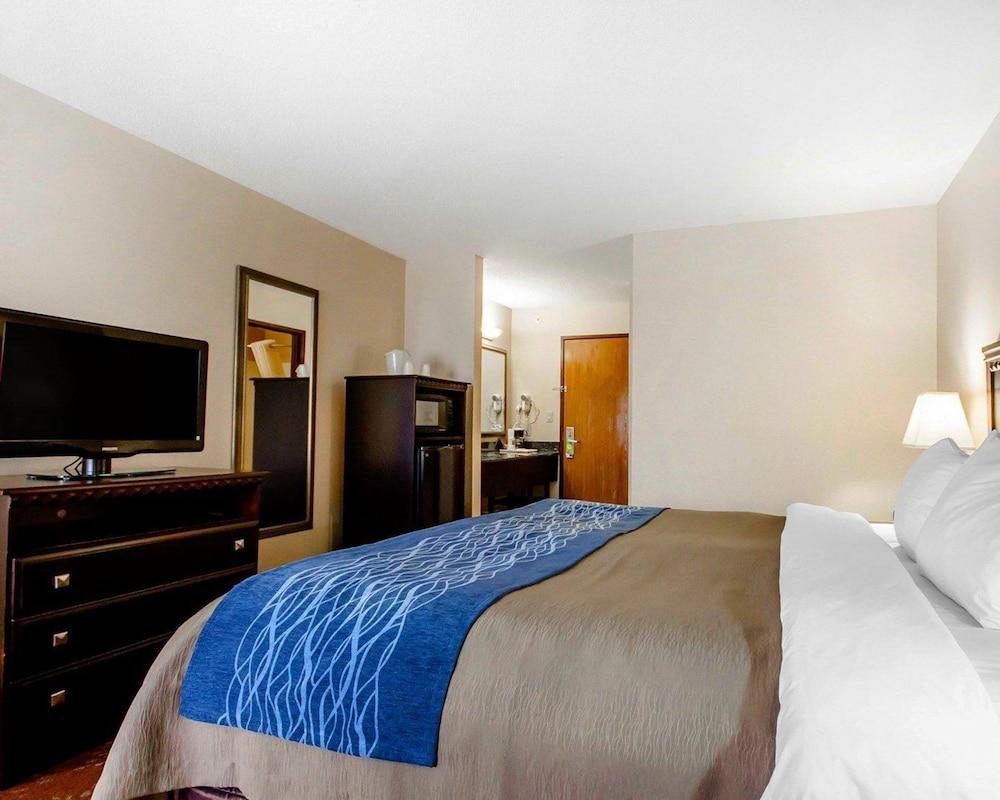 La Grange Comfort Inn & Suites מראה חיצוני תמונה