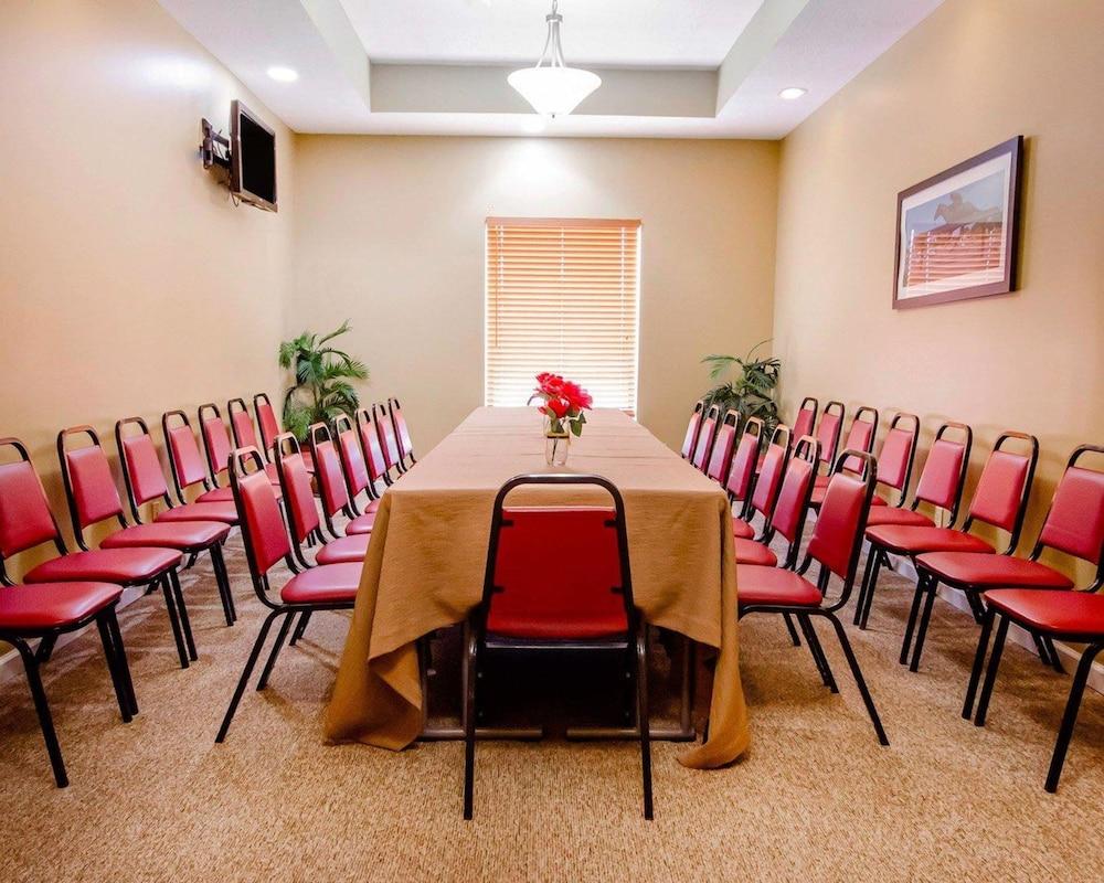 La Grange Comfort Inn & Suites מראה חיצוני תמונה